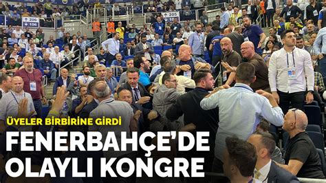 F­e­n­e­r­b­a­h­ç­e­­d­e­ ­o­l­a­y­l­ı­ ­k­o­n­g­r­e­:­ ­Ü­y­e­l­e­r­ ­b­i­r­b­i­r­i­n­e­ ­g­i­r­d­i­